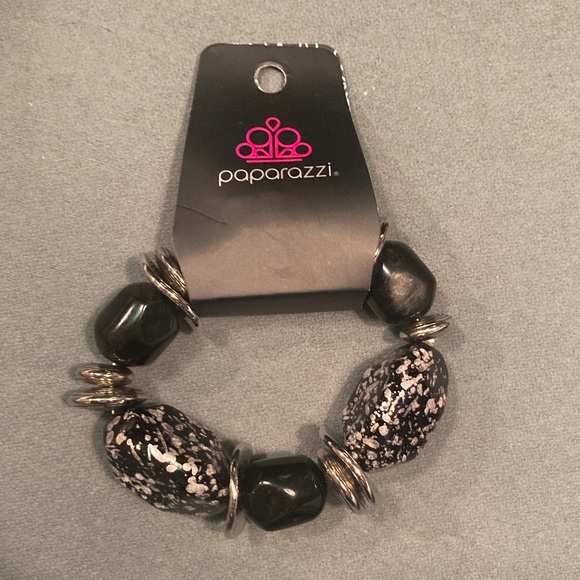 paparazzi Jewelry - Paparazzi Black and Silver Beaded Bracelet